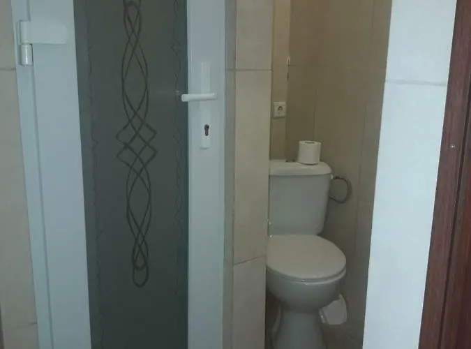 伊尔沙瓦酒店 酒店 Irshava