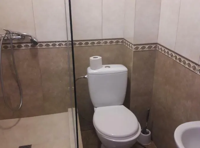 酒店 伊尔沙瓦酒店 *
